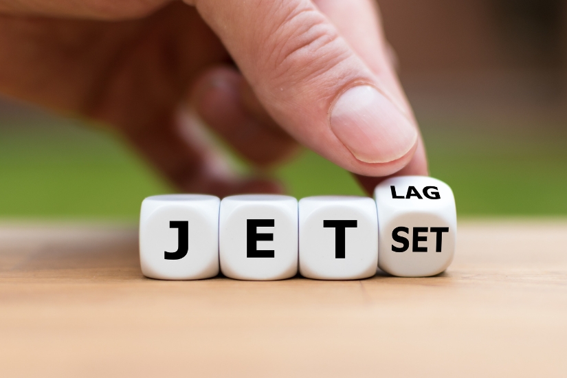 como-manejar-el-jet-lag-y-mantenerse-productivo-en-un-viaje-de-trabajo